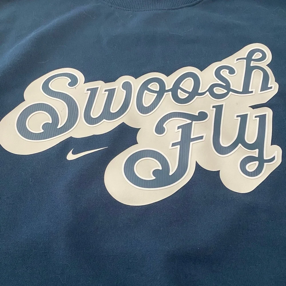 Nike Swoosh Fly Women's S Navy Blue Oversized French Terry Basketball Sweatshirt